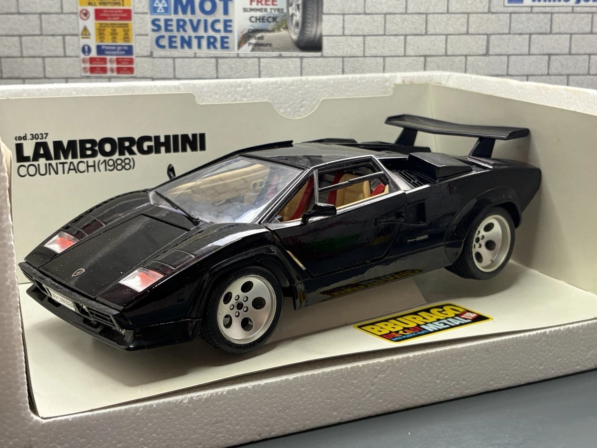 Lamborghini Countach 1988 Noire Burago 1/18 Métal Made In Italy - Occasion