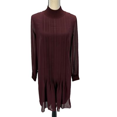 Club Monaco Currant Pintuck Rib Dress in Size 6
