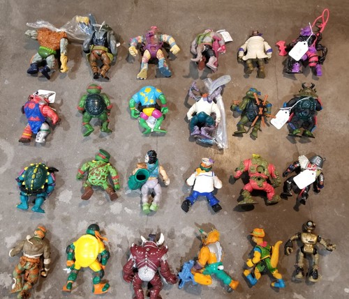 Teenage Mutant Ninja Turtle - HUGE Lot Early Action Figures, Accessories TMNT - Picture 2 of 9