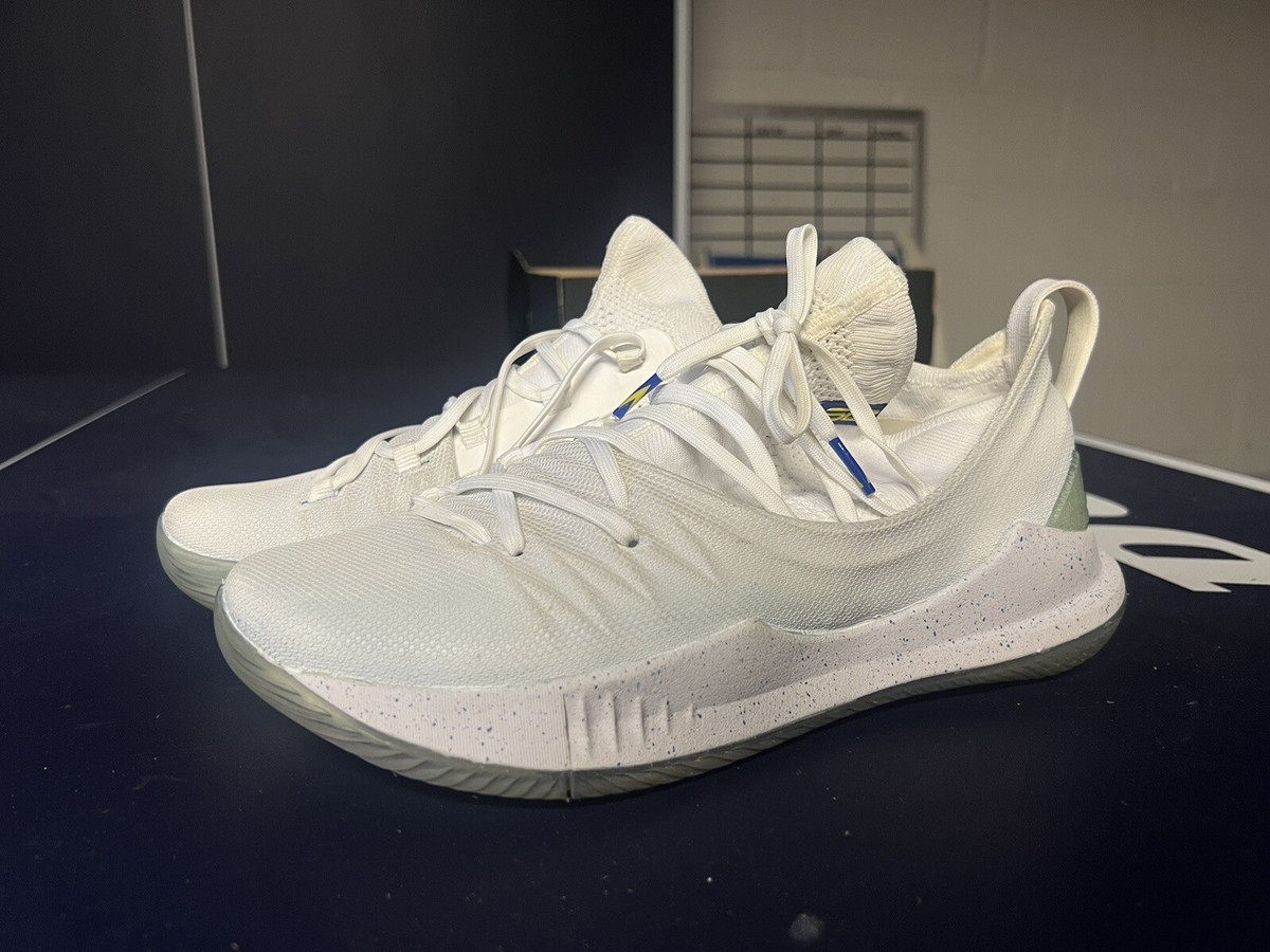 curry 5 triple white