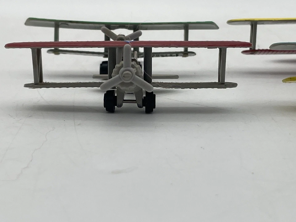 Vintage Airplane Miniatures Biplane PT-17's and SE5A's 4 Planes - Image 3 of 4