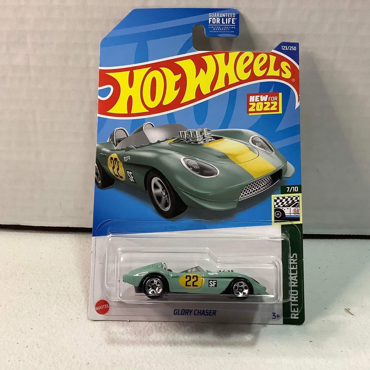 Carrinho Hot Wheels Glory Chaser Retro Racers 2022 HCT28 - M7C5 - A Pronta  Entrega!