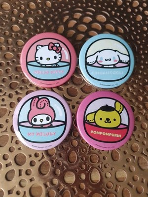 4 Große Sanrio Buttons Hello Kitty My Melody Cinnamoroll Pompompurin Kawaii 