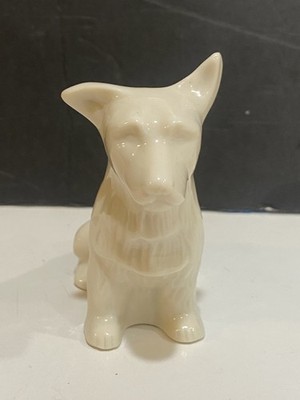 Belleek White Scotty Dog Porcelain Figurine Highland Terrier Ireland  7th mark