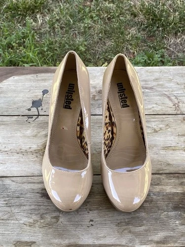 Kenneth Cole Unlisted Women Synthetic Heels,Sz 8.5 M Pumps Round Toe, Beige/Tan