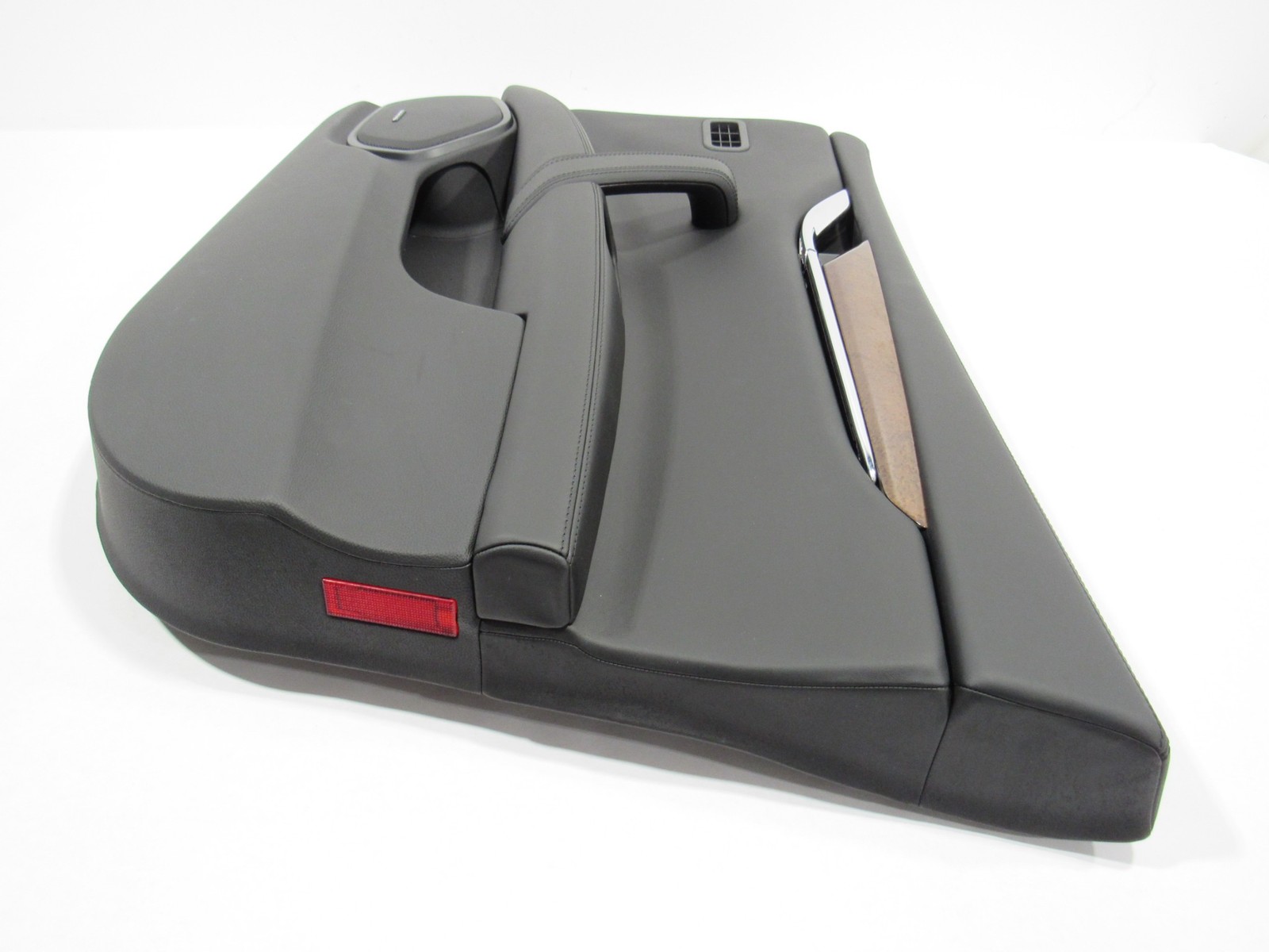 14-19 Maserati Quattroporte 2016 Front Right Passenger Door Cover Trim Panel ;:M