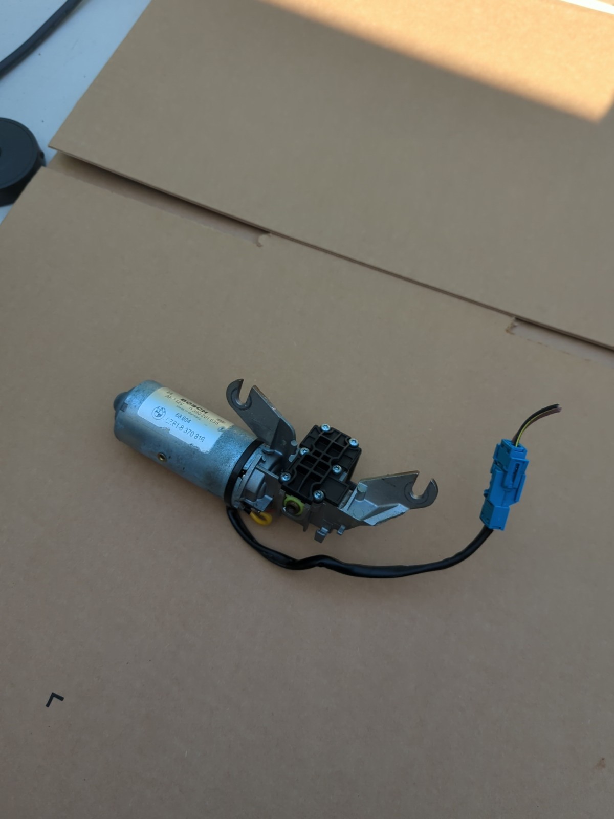 Picture 5 of 6