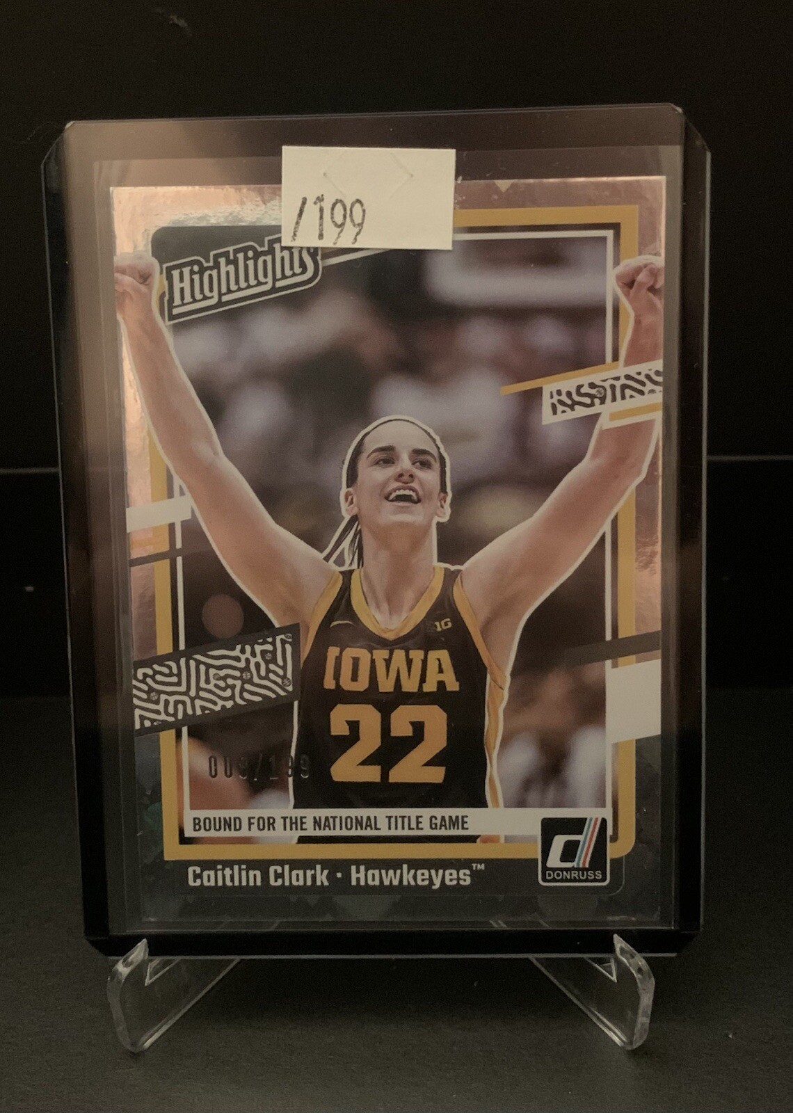 2023-24 Panini Caitlin Clark Collection Highlights #H9 Floating Hearts 8/199