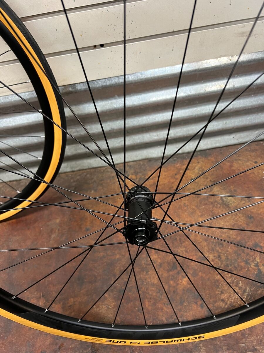 Syncros RP2.0 Wheels with Tan Wall Schwalbe ONE tires | eBay Syncros RP2.0 Wheels with Tan Wall Schwalbe ONE tires | eBay