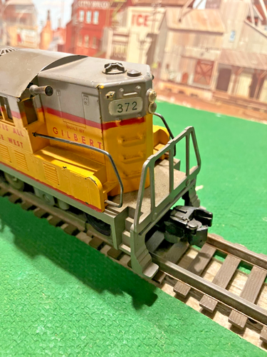 AMERICAN FLYER S GAUGE UNION PACIFIC GP-7 #372 DIESEL LOCOMOTIVE - Picture 7 of 14
