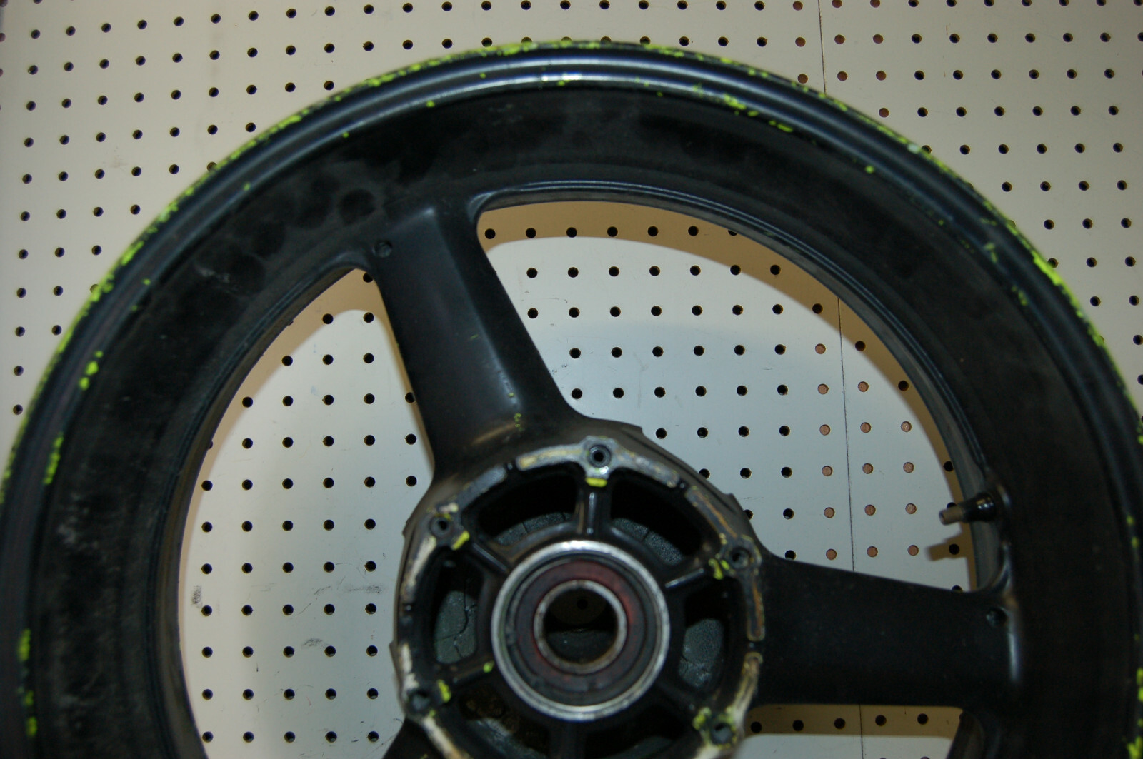 Used R1 Wheels 2002-2003 YAMAHA R1 REAR WHEEL | eBay