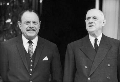 De Gaulle and President Ayub Khan at the Elysee in Paris 1966 Old Photo