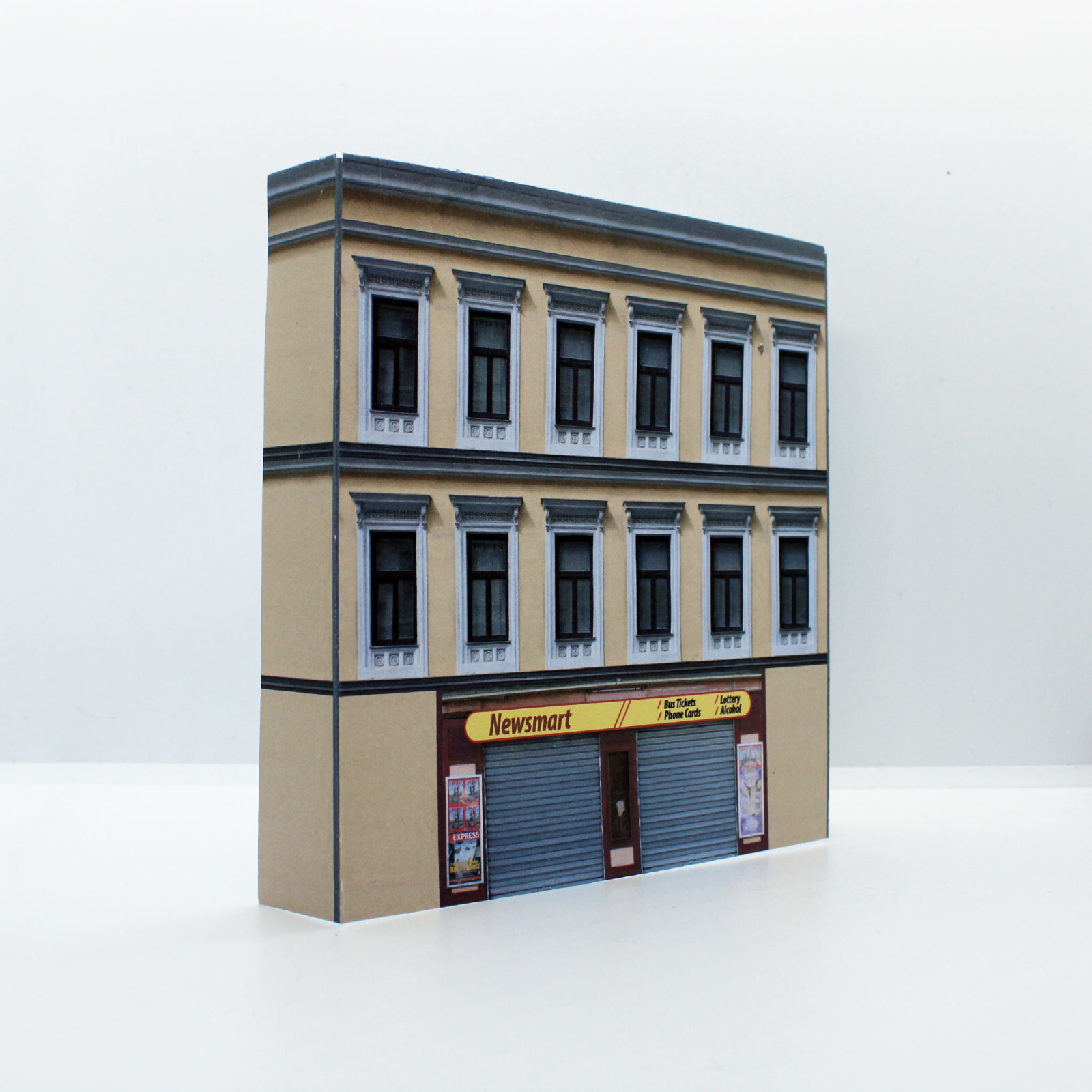 OO Gauge Building Town Style Card Low Relief 1/76 Scale for Model Railways  C124