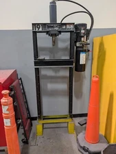 Dake Dura Press Force 10 Ton Hydraulic Powered Press