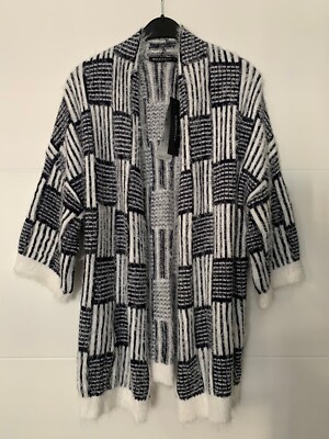 Damen-Strick-Jacke von Expresso - Größe S (36)