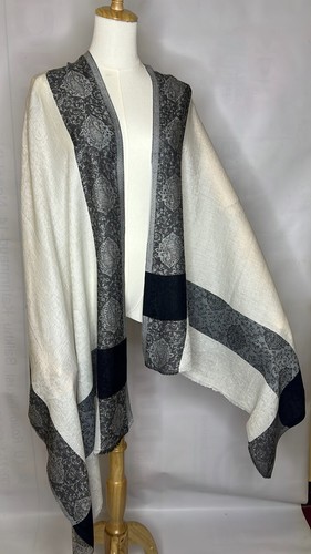 100% Pure Certified Pashmina Shawl - Himalayan Luxury Wrap (Moonlight Silver) - Picture 2 of 13