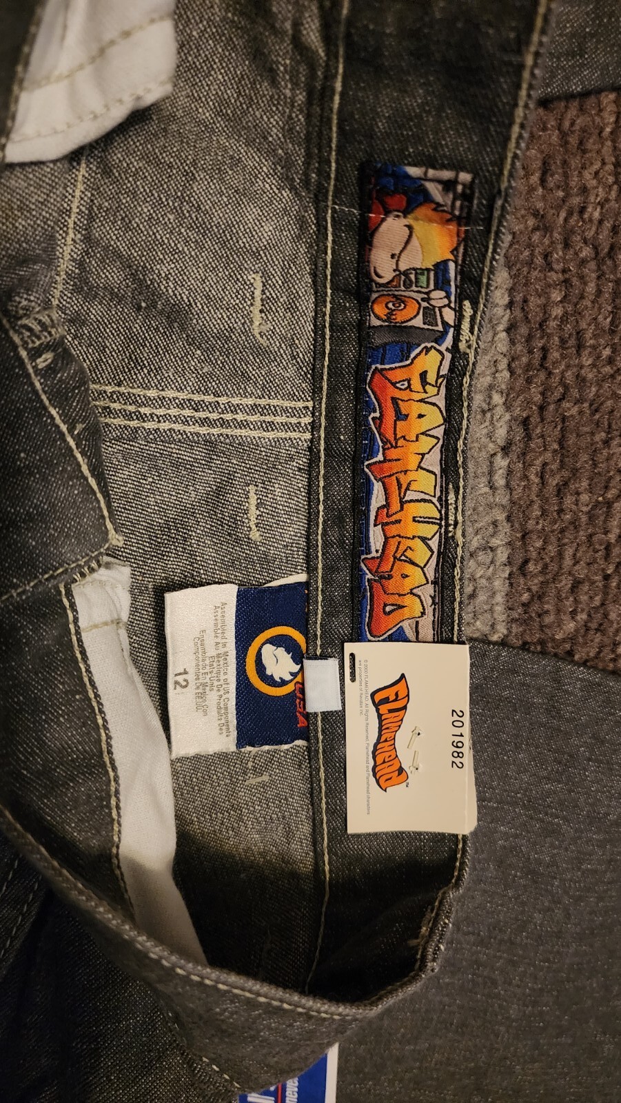 Picture 4 of 5