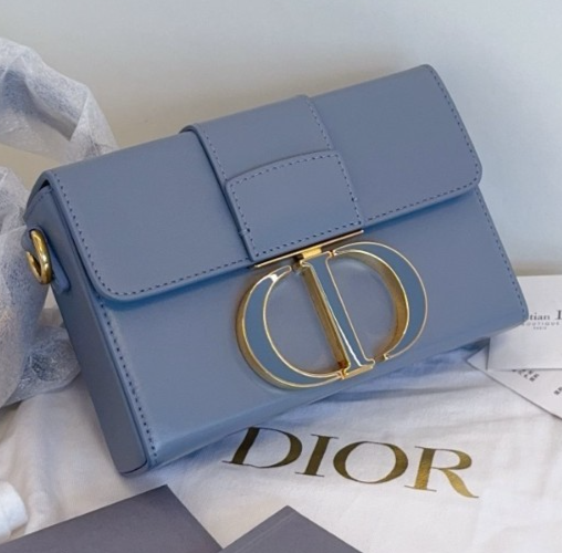 Dior Montaigne Box Haze Blue Shoulder Bag Like New Condition