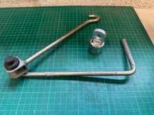 TOYOTA COROLLA E12 VERSO 02-07 RESERVERAD REIFENSCHLOSS SCHLÜSSEL UND GRIFF