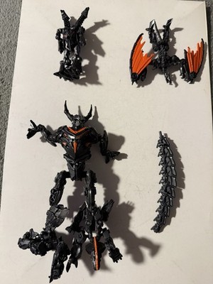 READ DESC Transformers the Last Knight Infernocus Legion Class Combiner