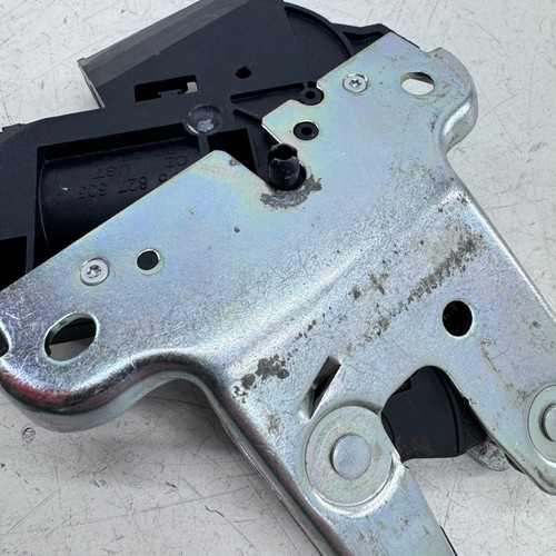 VW PASSAT B6 BOOT LOCK 4F5827505D SALOON REAR TAILGATE CATCH CLOSE 05-10 - Picture 4 of 13