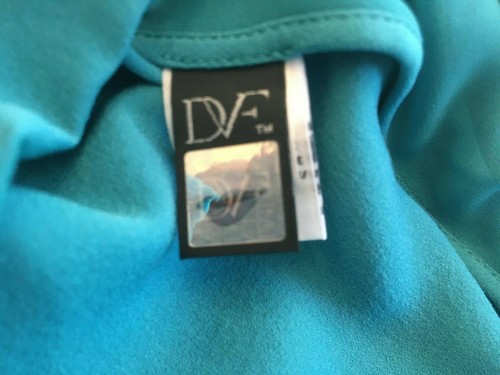 Camicia di seta Diane von Furstenberg Cerulean Runway Carella top sciarpa cravatta - taglia 4 - Foto 7 di 8