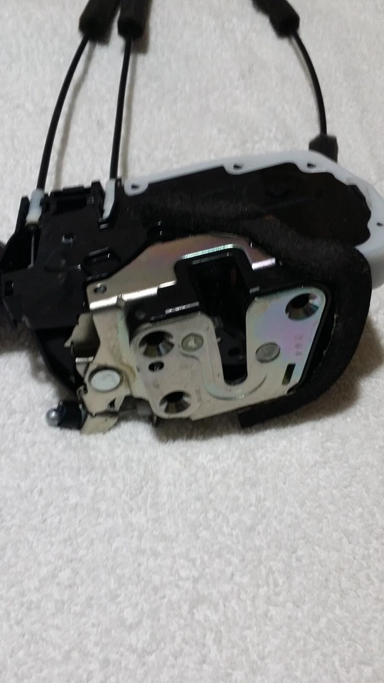 GARANTIA VITALÍCIA 2009 - 2014 Genuíno Nissan Cube Atuador de Fechadura de Porta FRENTE DIREITA - Imagem 3 de 4