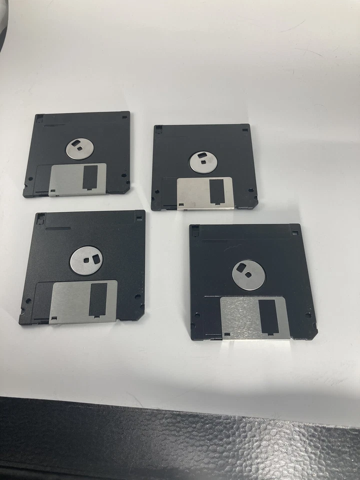 Vintage QuickBooks for Windows Version 3.1 PC Software 3.5” Disks Windows 3.1 - Image 3 of 4