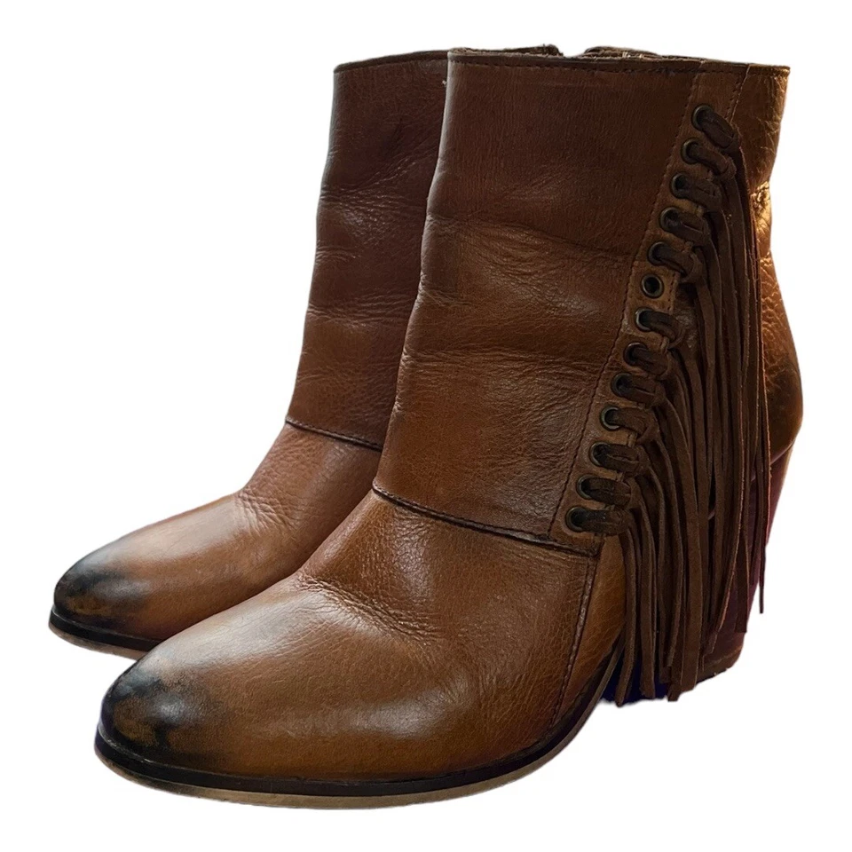 Diba True Jilly Ann Leather Fringed Side Zip Booties Size 7.5 - Image 4 of 4