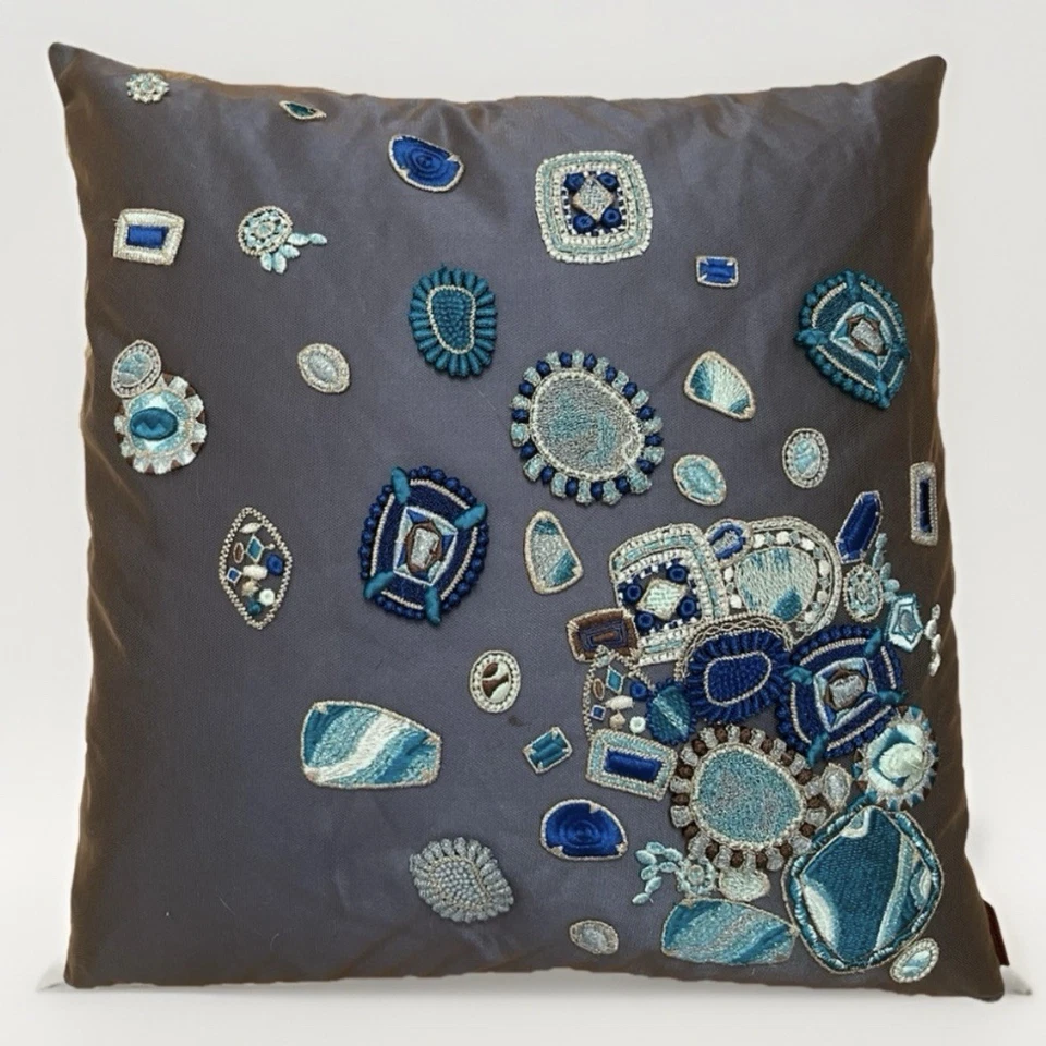 Almohada Missoni Home bordada de seda cojín de matina de 16 pulgadas 16x16 Foto 2 de 4