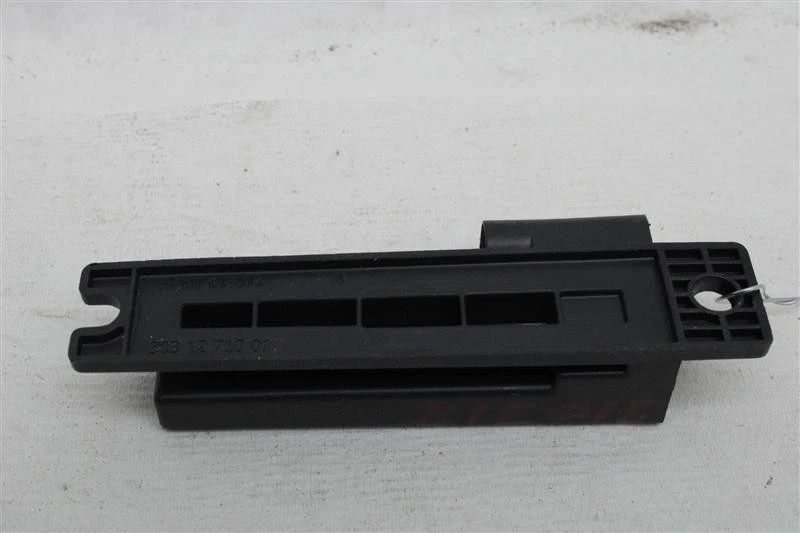 Used Antenna fits: 2012 Land rover Lr4  Grade A - Изображение 4 из 4