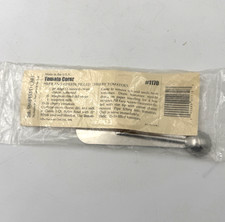Pampered Chef Tamato Corer #1170 NEW Made in USA