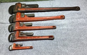 5 RIDGID PIPE WRENCHES (6,12,14,18,24”)
