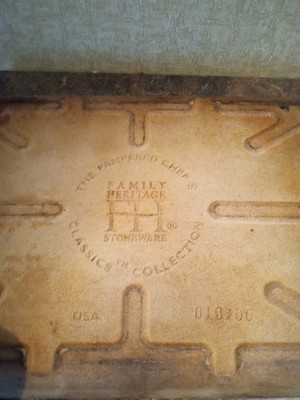 Family Heritage Stoneware The Pampered Chef Classics Collection USA