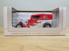 SpecCast 1932 Ford Hurst 45th Anniversary Mr. Gasket Collector Bank 1/24 Diecast
