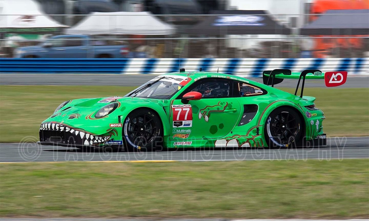 Roar Daytona 24 Timing Porsche Daytona 24 Qualifying Porsche 911