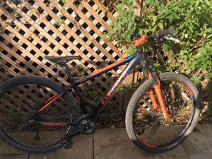 carrera sulcata mountain bike