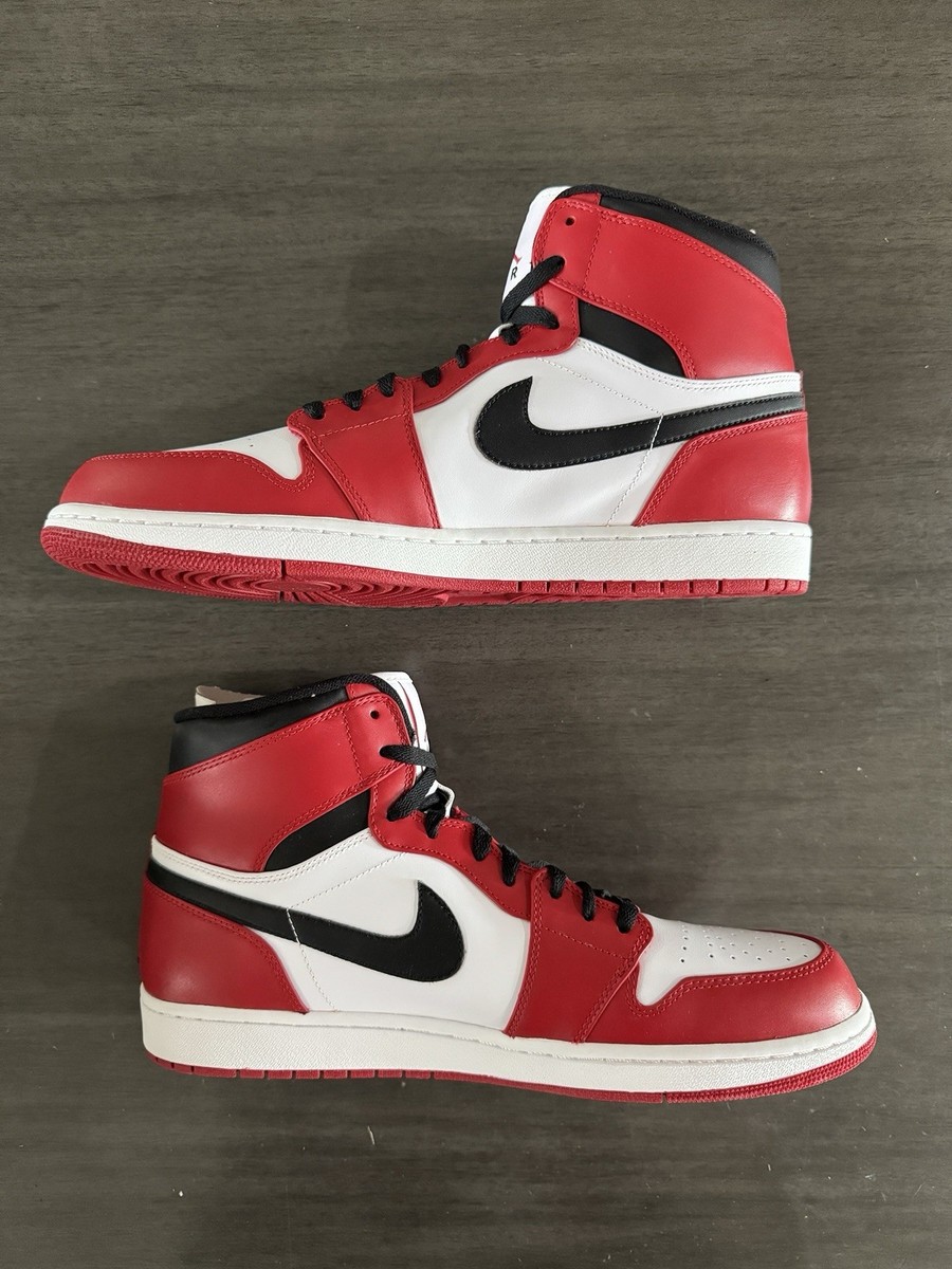 Air Jordan 1 Retro High OG Chicago 2013 332550-163 Men's Size 13M