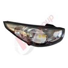 HYUNDAI IX35 10-13 RIGHT DRIVERS SIDE O/S FRONT HEADLIGHT 92102-2Y