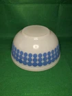 Vintage PYREX 403 Blue Dot 2.5 Qt Nesting Mixing Bowl Mid Century Glass USA READ