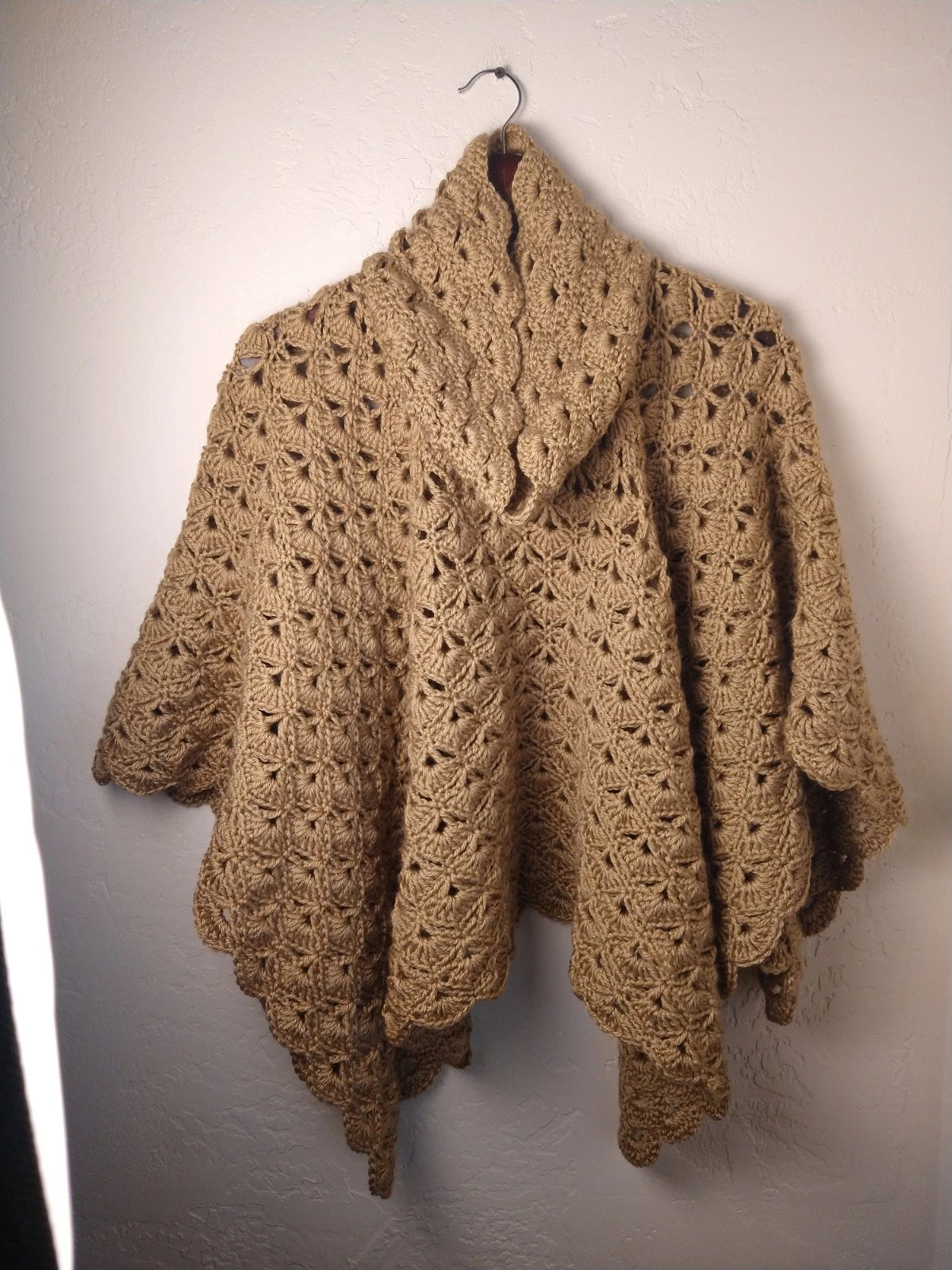 Anonymous Hand Made Wool Shawl Poncho Sweater Cable Knit Brown Knit Women's