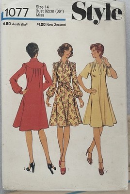 1970s Dress With Round Yoke Style 1077 Uncut Vintage Sewing Pattern Sz14 B36