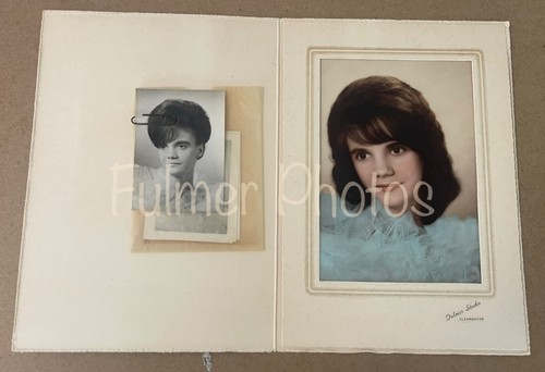Foto RETRATO tocada a mano color 5x7 glamour años 60 de colección + 4 pequeños conjunto en blanco y negro único en su clase - Imagen 5 de 14