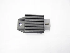 VOLTAGE REGULATOR / RECTIFIER 4 PIN 50cc GY6 4 STROKE SCOOTER MOPED FITS TAOTAO
