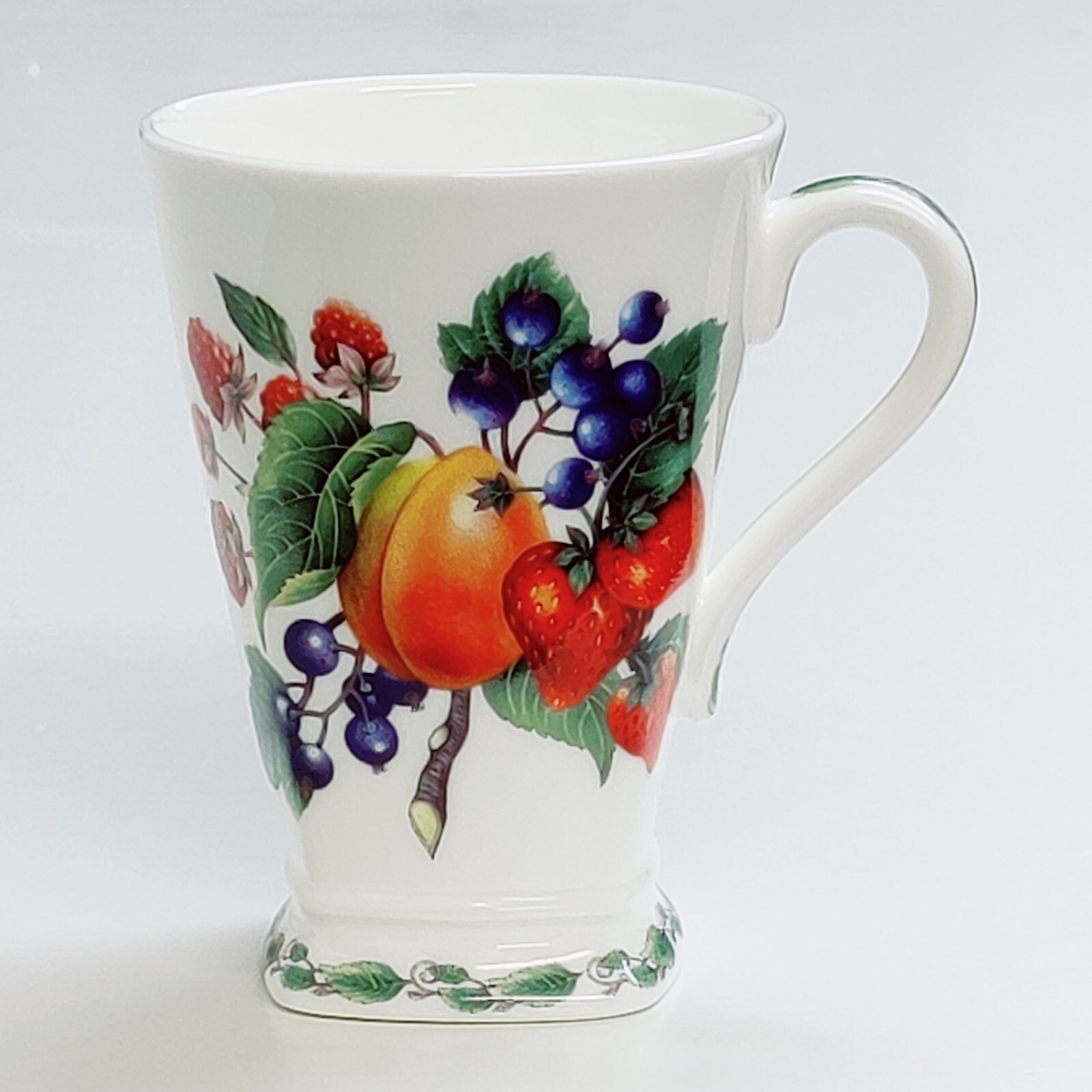 Redwood Collection - Fine Bone China Mug - Mixed Fruit Design