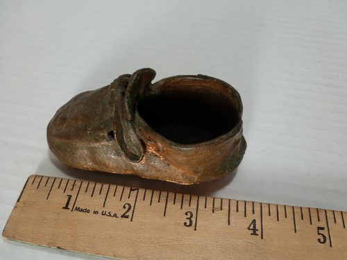 Vintage Mid Century Bronze Copper Coated Baby Toddler Laced Shoes - Picture 10 of 11