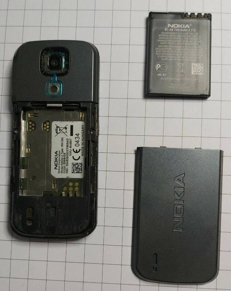 NOKIA 5000d-2 RM-362 TELEFONO CELLULARE PER PARTI DI RICAMBIO - Immagine 2 di 2