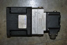 HYDRAULIC SAUER SUNDSTRAND KUFBA5102 SERVO VALVE KVFBA5102 MCV11613101 NEW