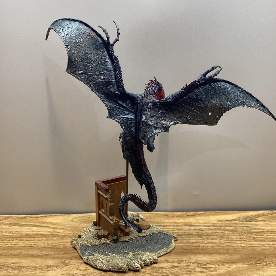 McFarlane's Dragons Scavenger Dragon Series 6 - Fall Of The Dragon Kingdom 2007 - Image 2 of 4