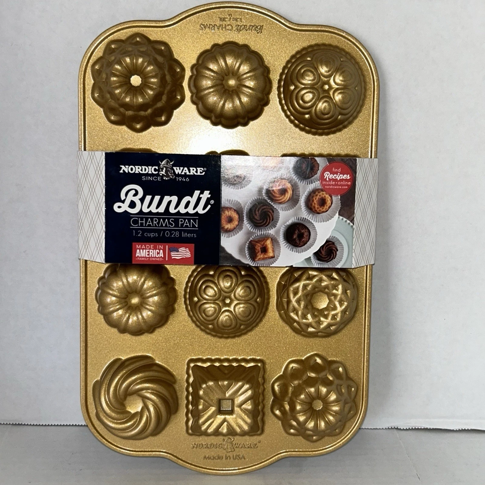 New Nordic Ware Cast Aluminum Bundt Charms Pan, 12 Molds